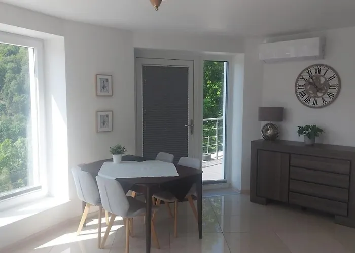 Apartamento Mountain And Views Beautiful Miedzybrodzie